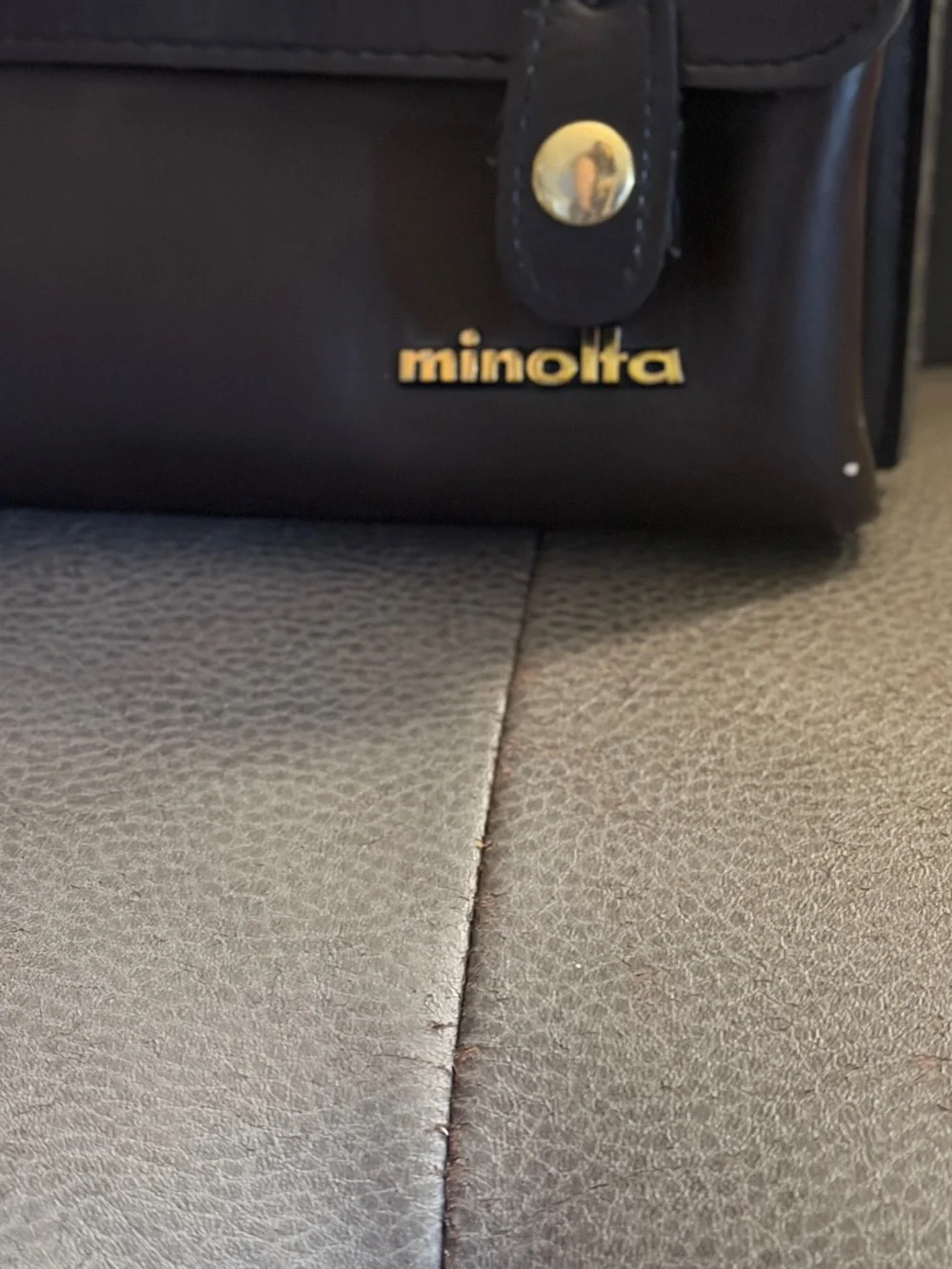 Vintage Minolta Dark Brown Leather Camera Bag - Classic Crossbody